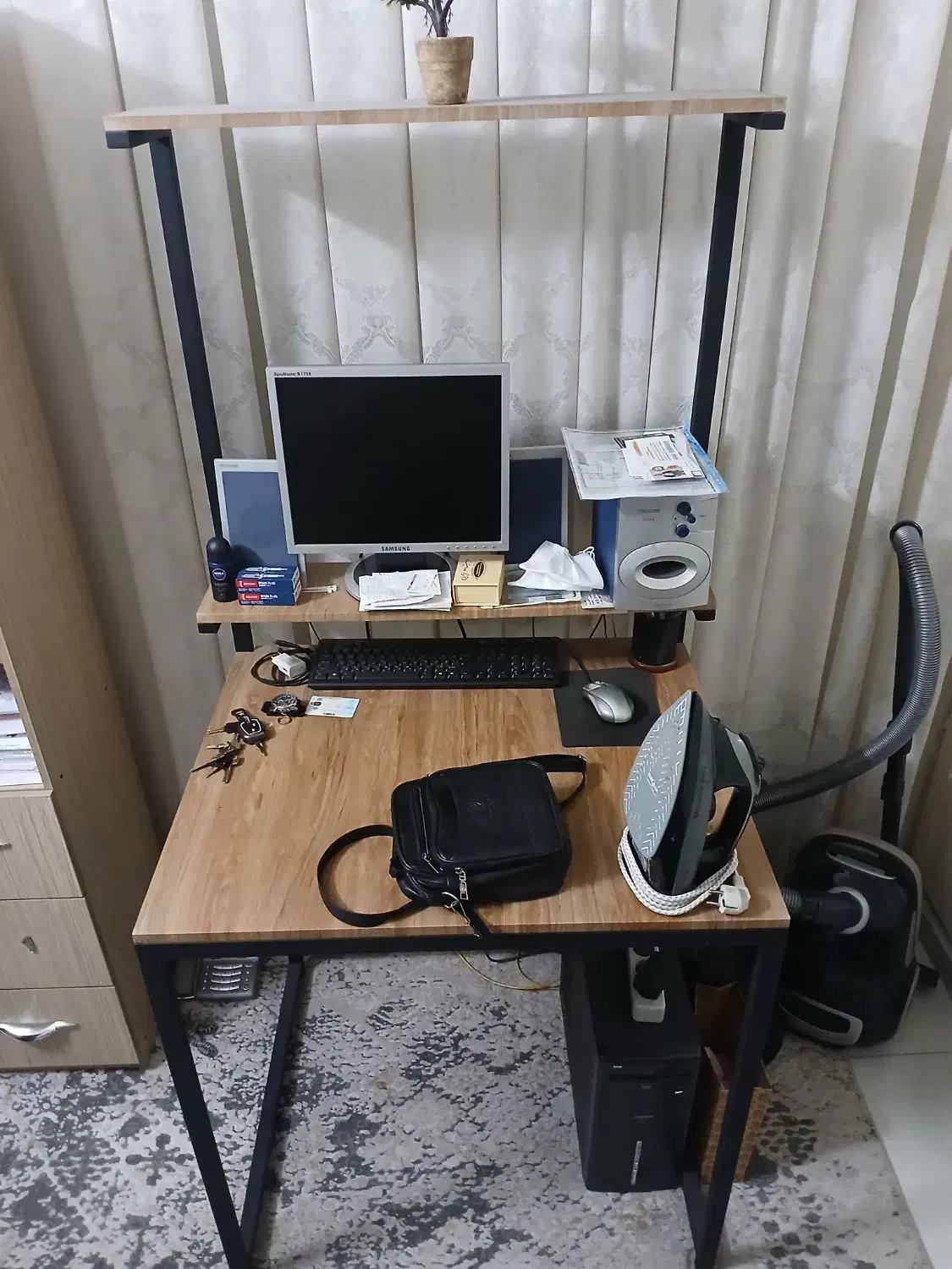 میز تحریر زیبا وشیک|میز تحریر و کامپیوتر|ری, دولت‌آباد|دیوار