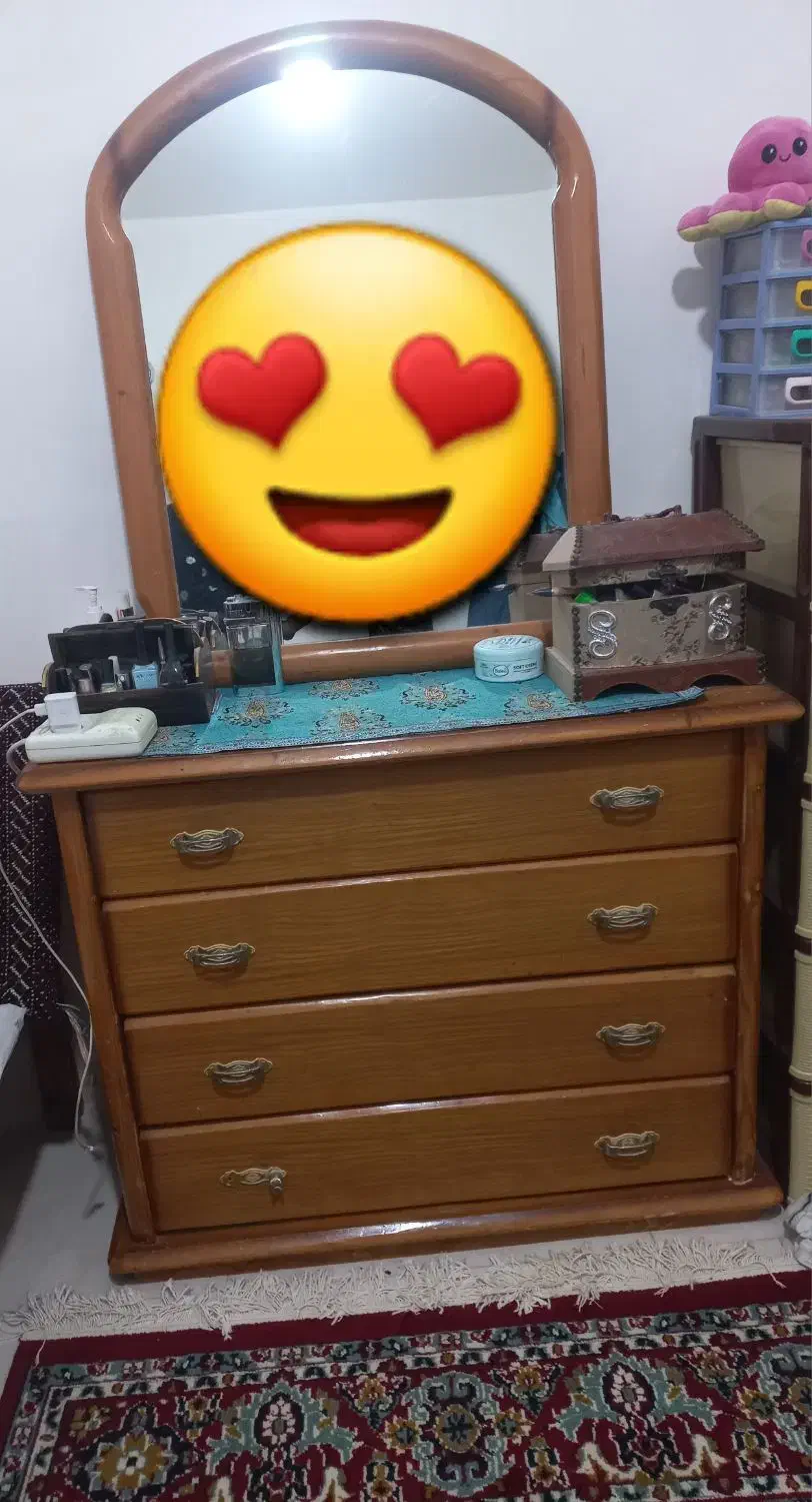 کشو لباس با آینه سالم و زیبا|جاکفشی، کمد، دراور|قائم‌شهر, |دیوار