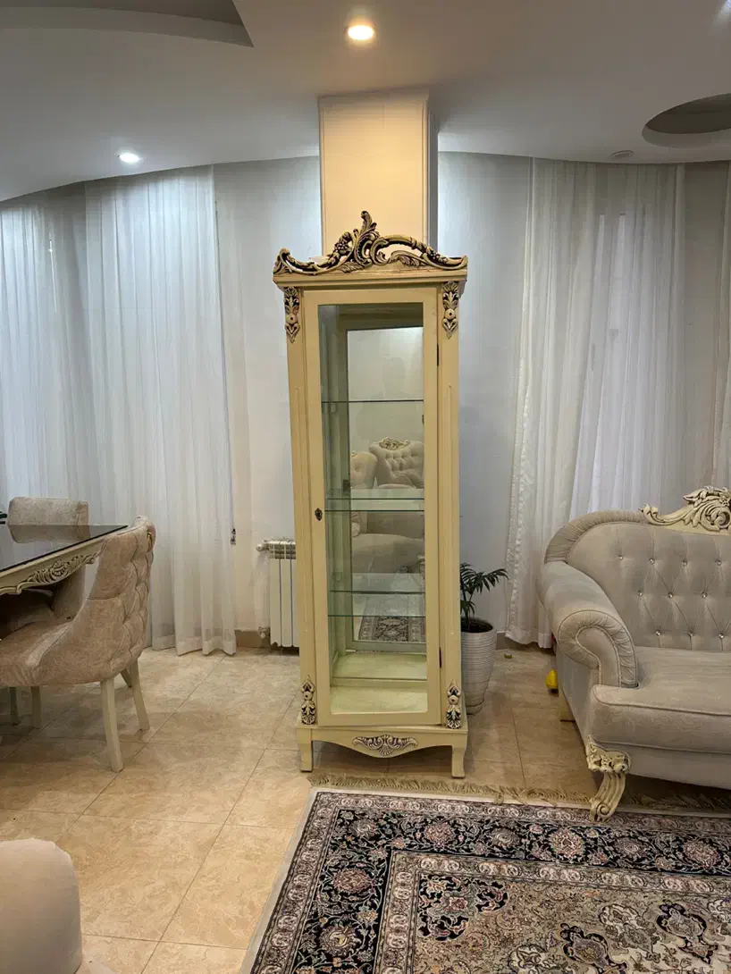 بوفه|بوفه، ویترین، کنسول|رشت, حسین آباد|دیوار