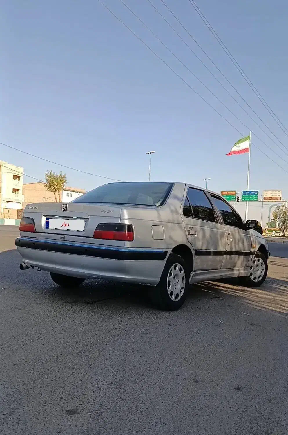 پژو پارس ۸۳|خودرو سواری و وانت|صائین قلعه, |دیوار