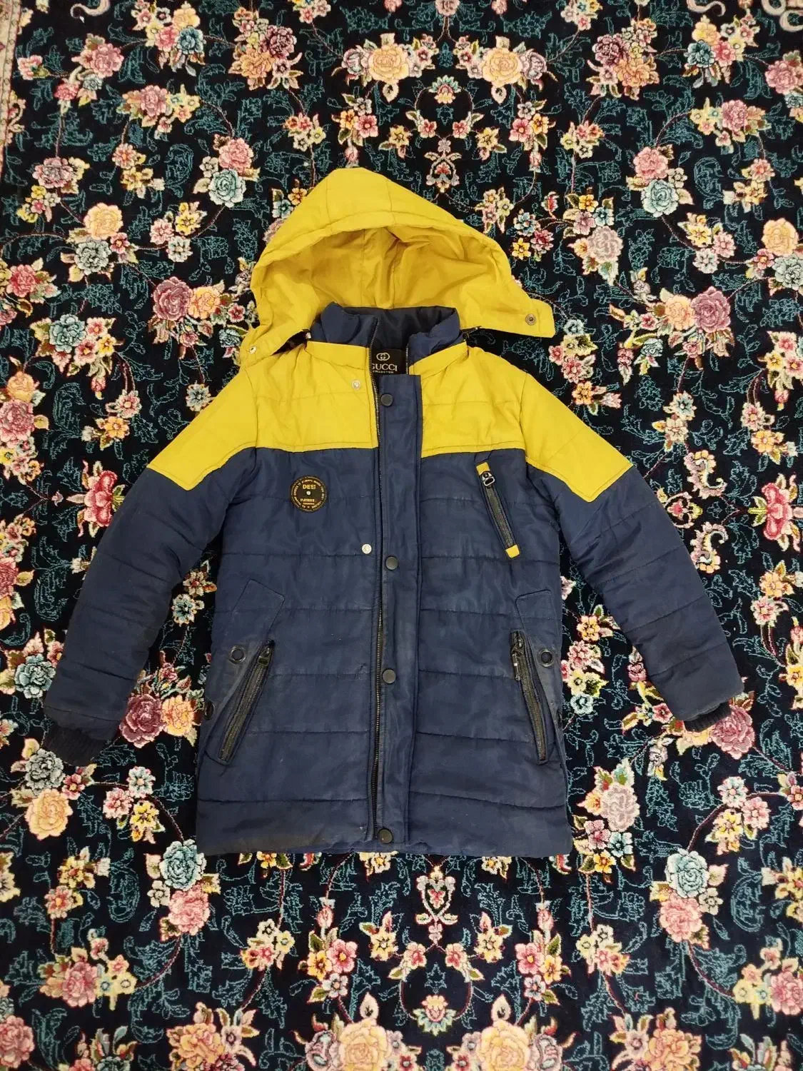 دو عدد کاپشن پسرانه و دخترانه|لباس|هرسین, |دیوار