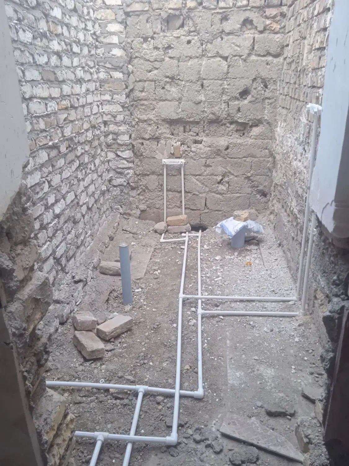 لوله کشی آب و فاضلاب|خدمات پیشه و مهارت|نیمروز, |دیوار