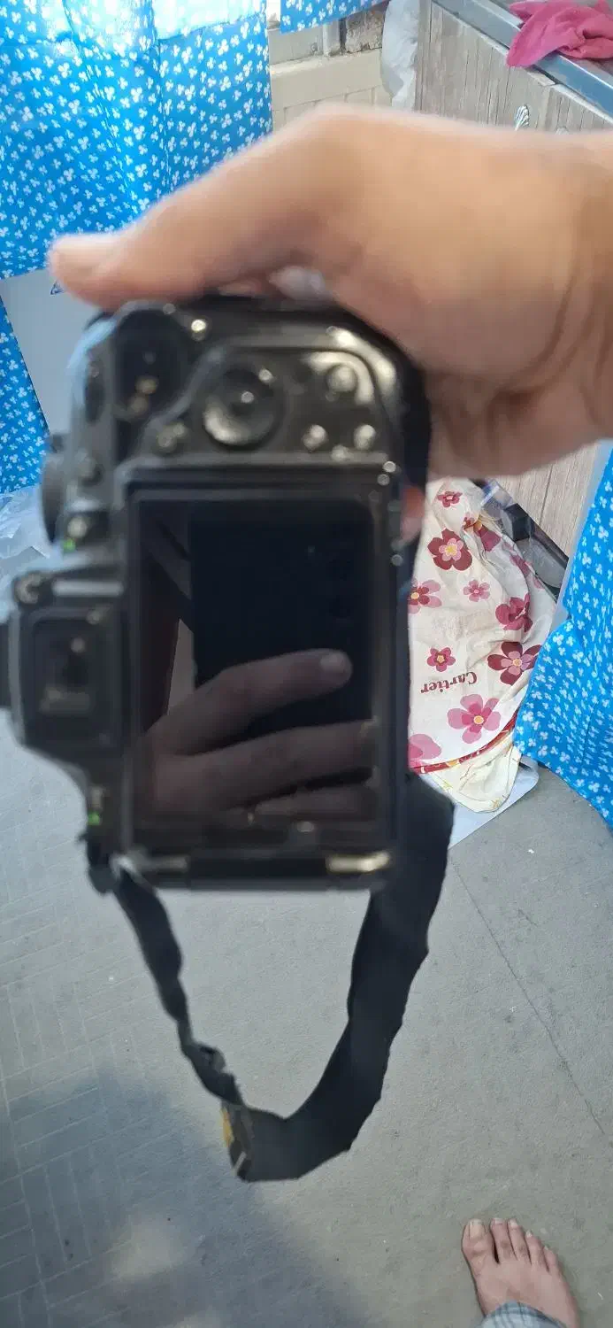 نیکون دی ۵۲۰۰|دوربین عکاسی و فیلم‌برداری|رشت, حافظ آباد|دیوار