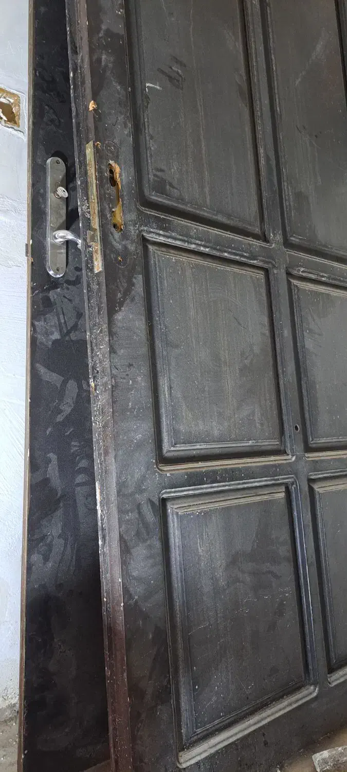 درب درب و پنجره چوب و فلزی نور انداز|حراج|بوشهر, |دیوار