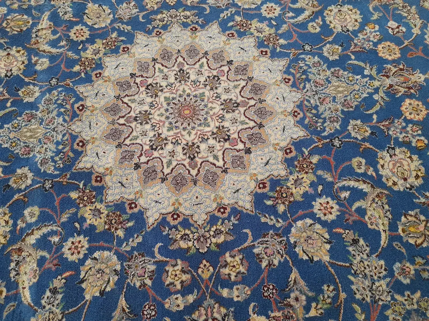 فرش دست باف|فرش|هرند, |دیوار