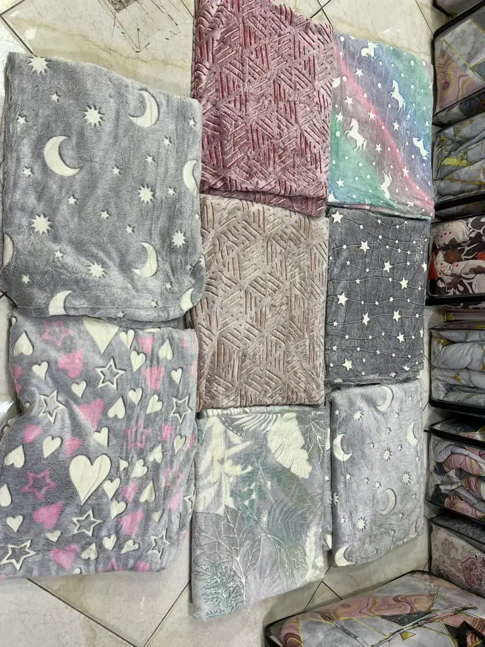 پتو شب نما زیر قیمت بازار|رختخواب، بالش، پتو|فردیس, فردیس|دیوار