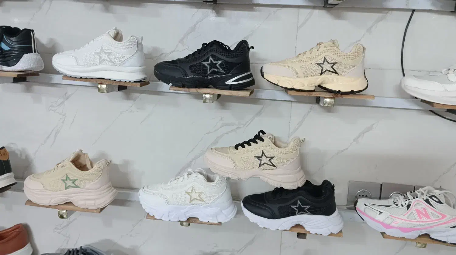 کفش بسکتبال لژدار|ورزش‌های توپی|سبزوار, شهرک ابوذر|دیوار