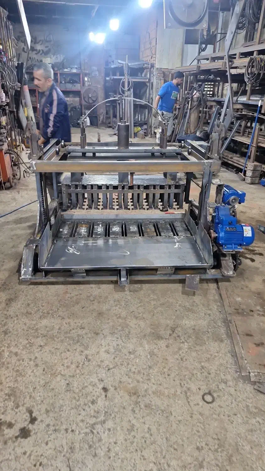 دستگاه بلوک زنی ومخلوط کن بلوک زنی|ماشینآلات صنعتی|امیرکلا, |دیوار