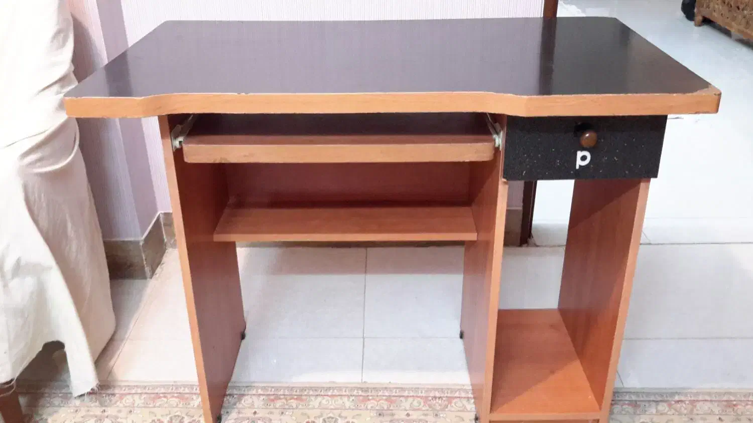 میز کامپیوتر و تحریر، صندوق قدیمی.|میز تحریر و کامپیوتر|قم, پردیسان|دیوار