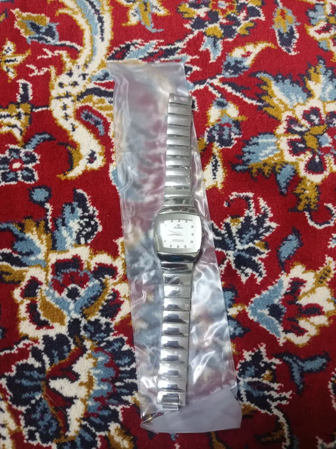 ساعت مچی مردانه|ساعت|گلپایگان, |دیوار