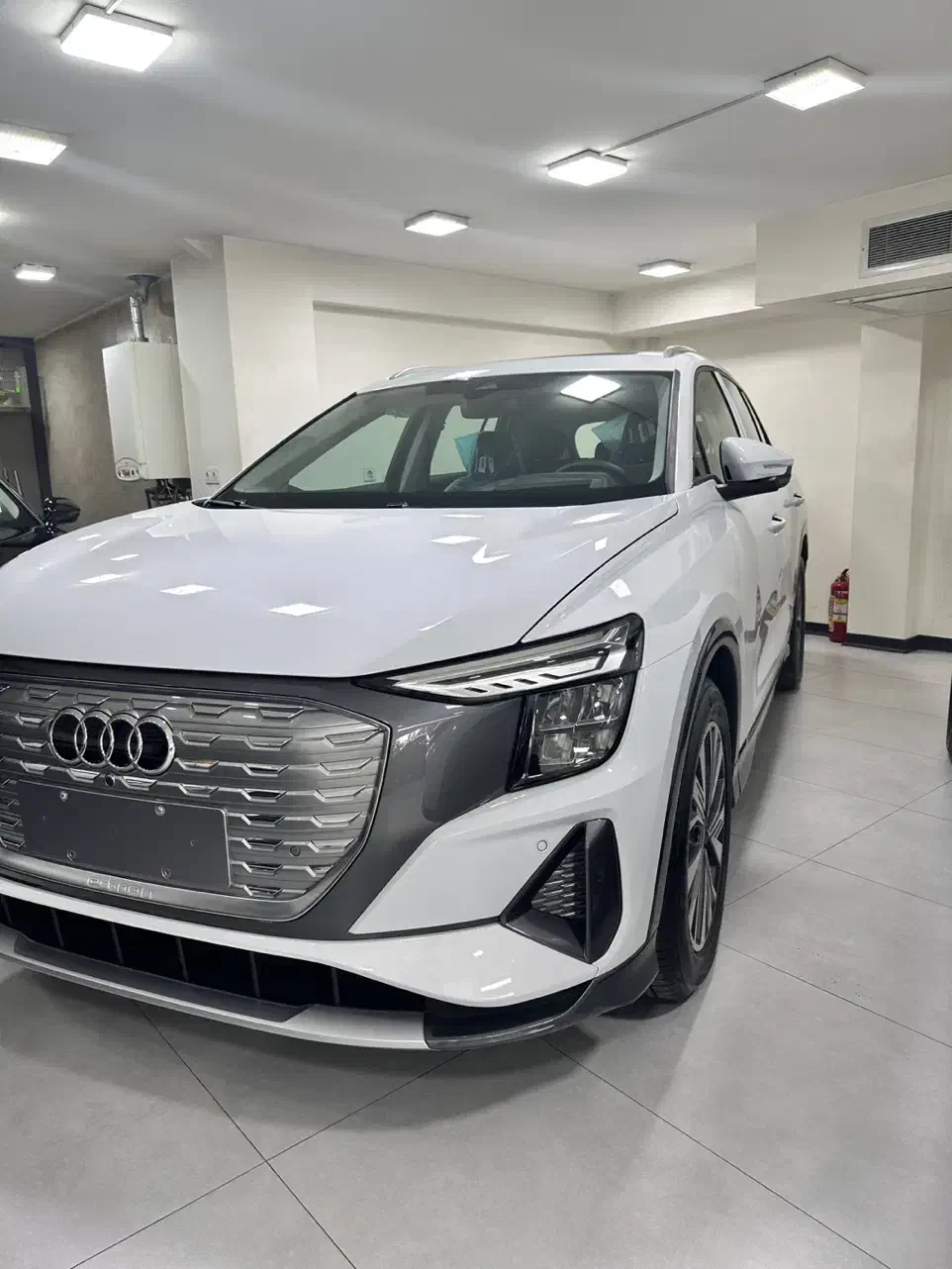 آئودی کیو ۵ audi q5 2024 صفر|خودرو سواری و وانت|شیراز, معالی‌آباد|دیوار