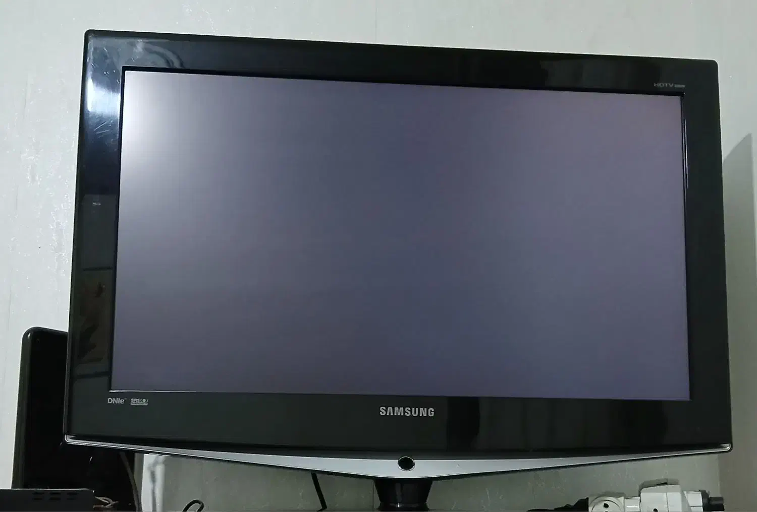 تلویزیون ال سی دی ۳۲ سامسونگ  همراه با دیجیتال|تلویزیون و پروژکتور|رشت, حمیدیان|دیوار
