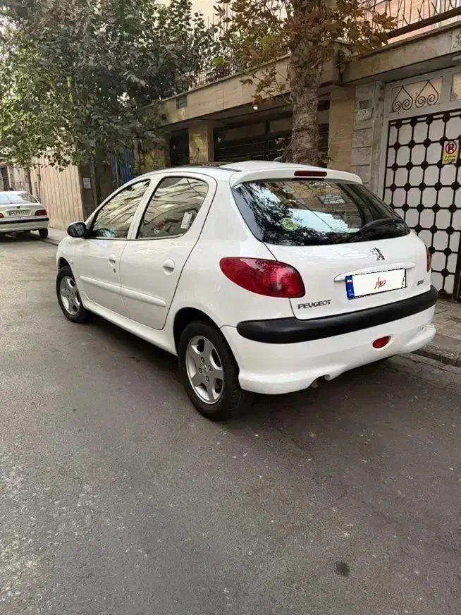 206|خودرو سواری و وانت|تهران, شکوفه (عبدل آباد)|دیوار