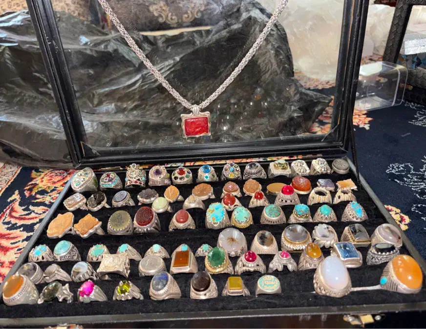 کلکسیون انگشتر|کلکسیون اشیاء عتیقه|سیرجان, |دیوار