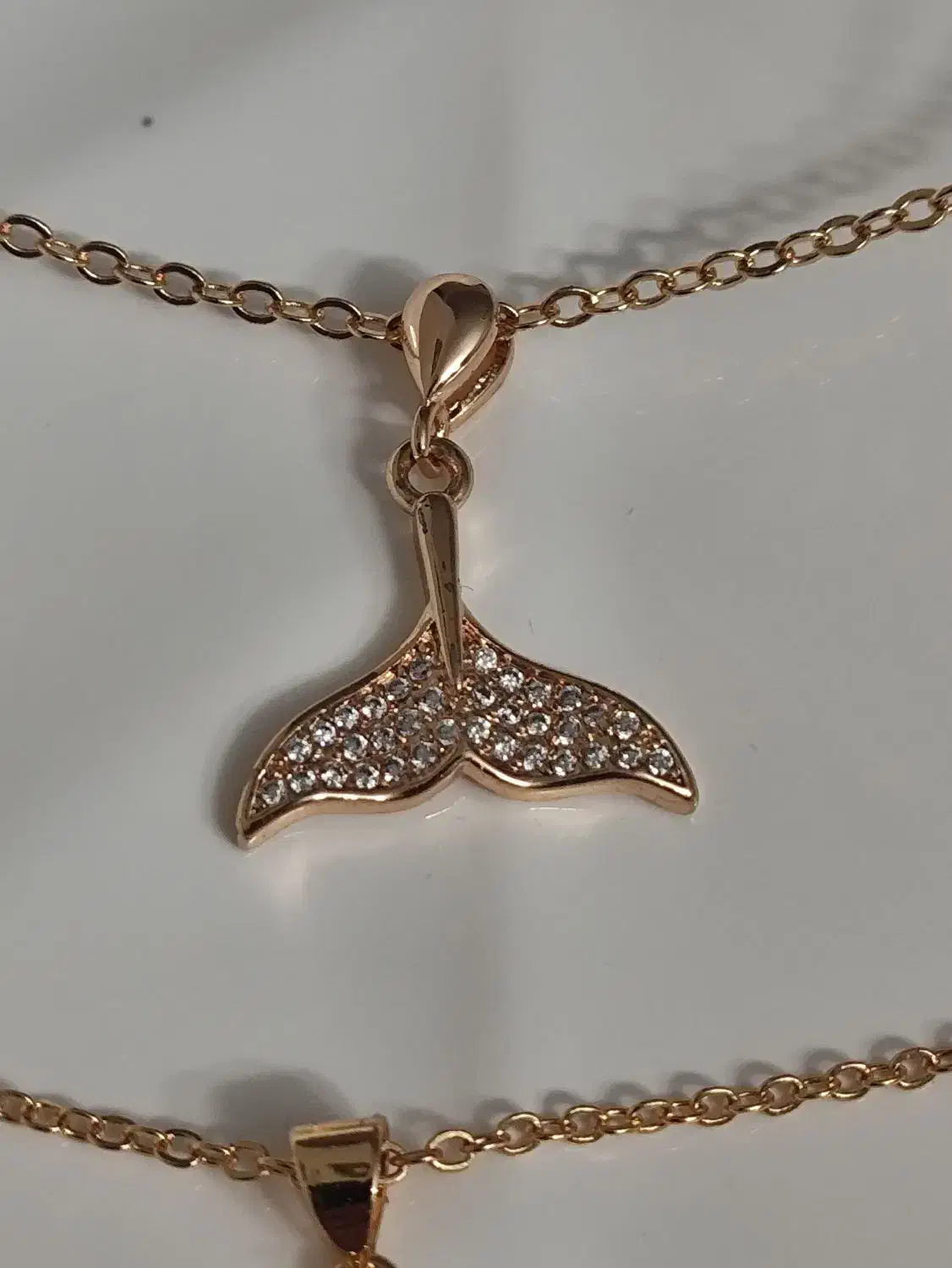 پلاک وزنجیرهای ژوپینگ کویین گالری|بدلیجات|تهران, نیروی هوایی (پیروزی)|دیوار