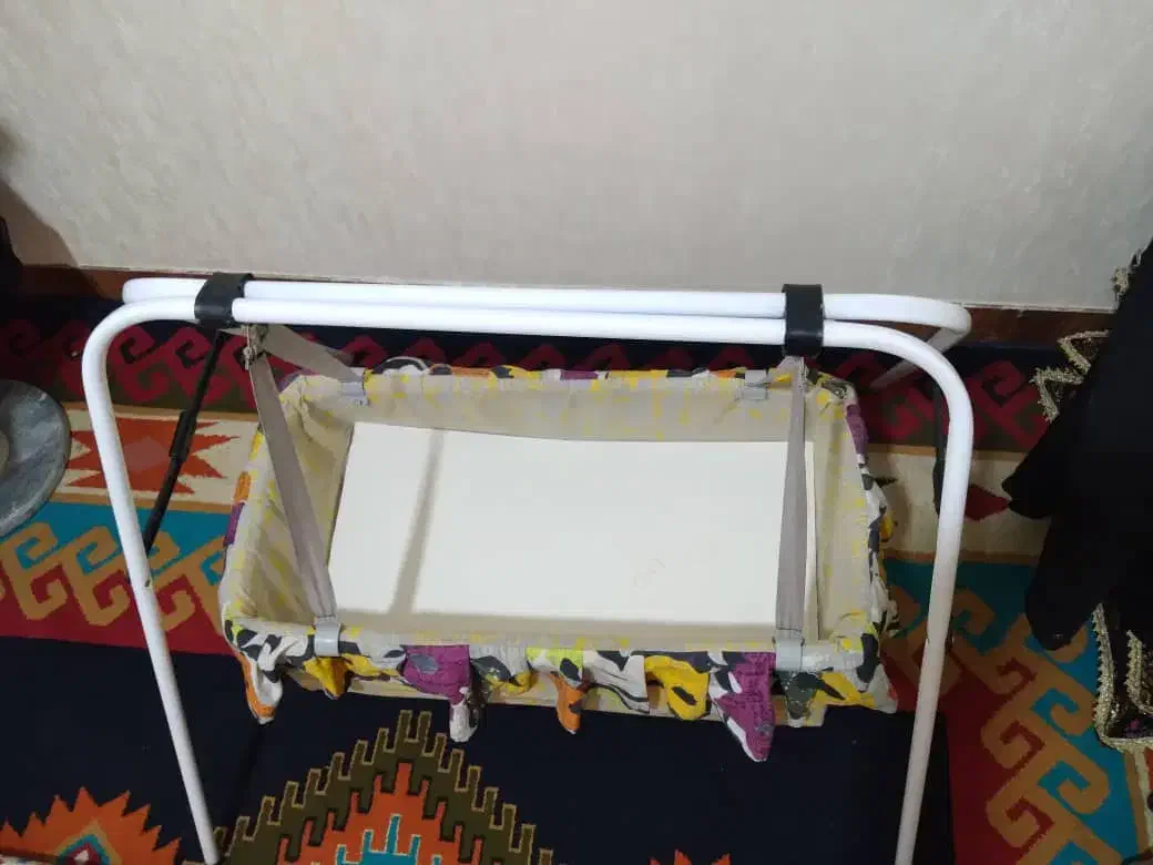 گهواره نوزاد|تخت و صندلی بچه|کرمان, |دیوار