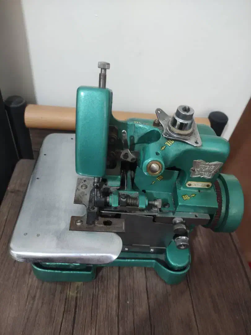 سردوز پروانه|چرخ خیاطی و ریسندگی|شیراز, فرگاز|دیوار