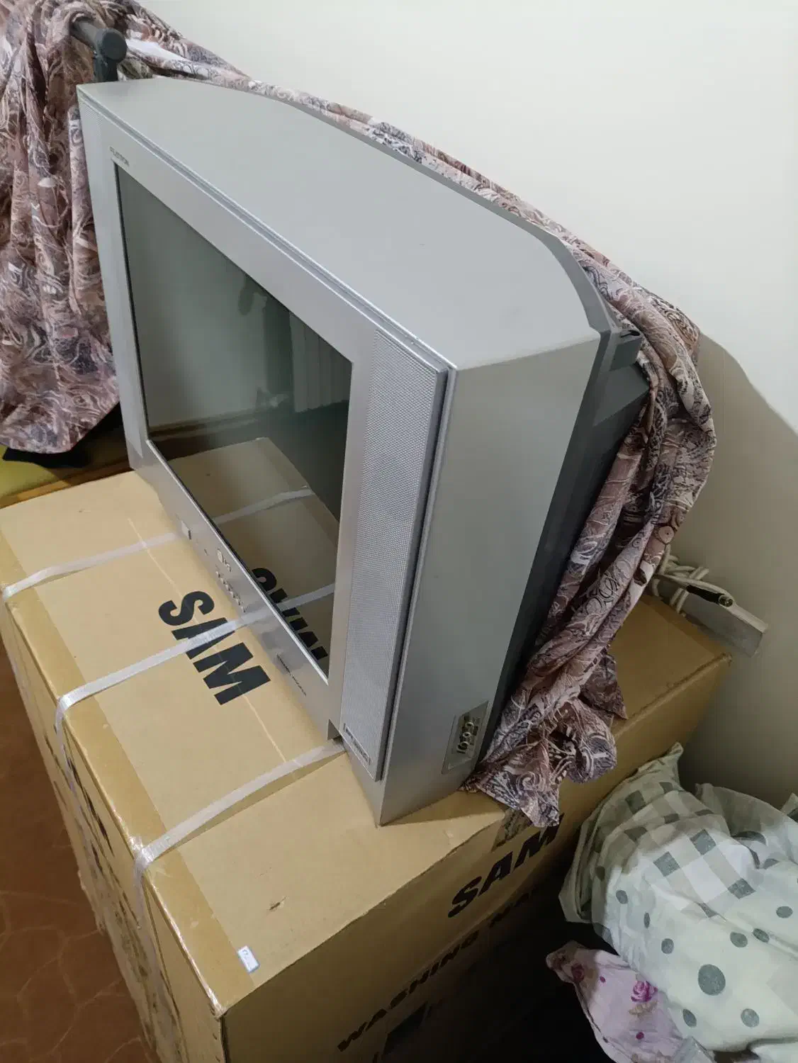 تلوزیون ال جی بدون ایراد تمیز|تلویزیون و پروژکتور|سهند, |دیوار