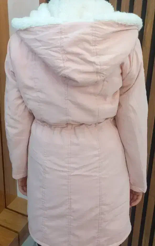 کاپشن خزدار|لباس|اهر, |دیوار