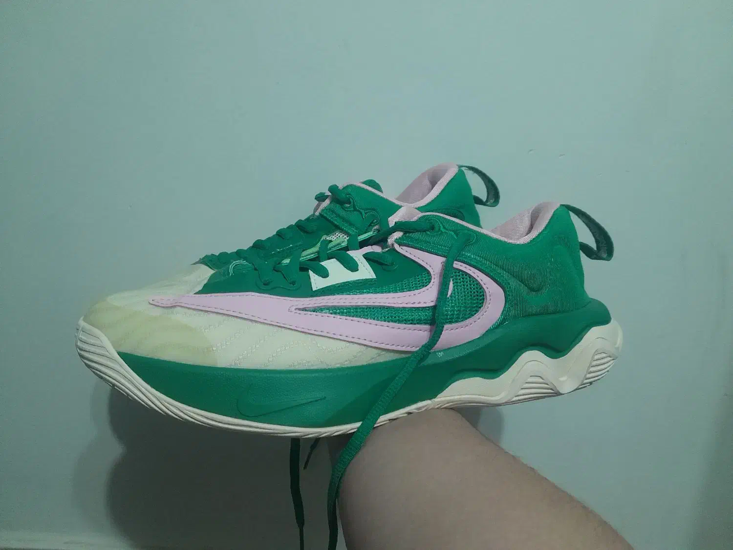 کفش بسکتبال و والیبال نو|کیف، کفش، کمربند|کرج, احدآباد|دیوار