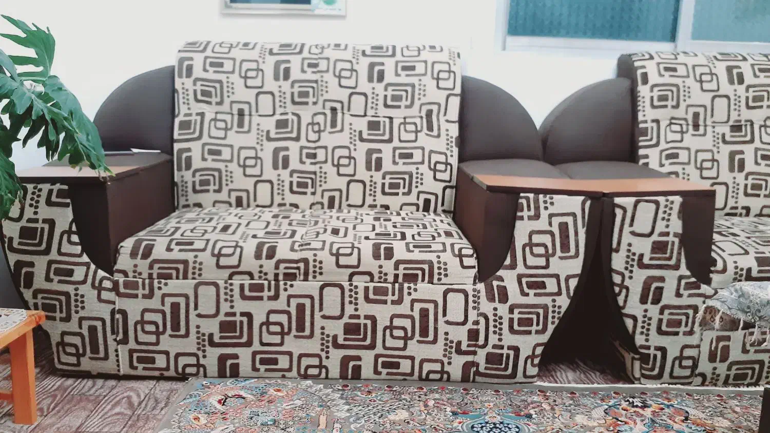مبلمان مدل ال|مبلمان خانگی و میز عسلی|فومن, |دیوار