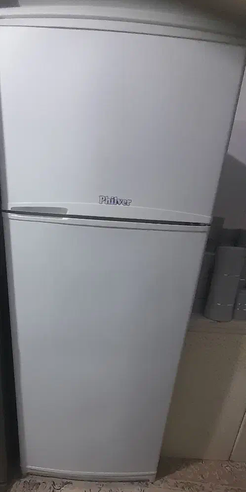 یخچال و فریزر فیلور کم کارکرد، تمیز و سالم|یخچال و فریزر|گرمی, |دیوار