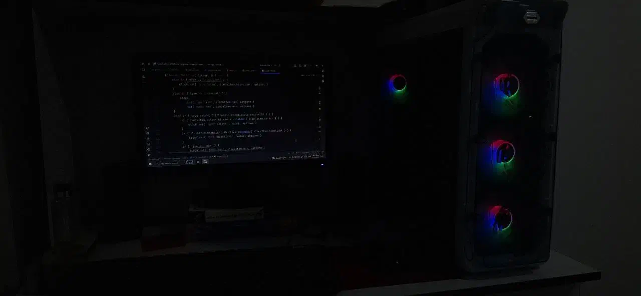 کیس گیمینگ با مانیتور و لوازم جانبی|رایانه رومیزی|بهارستان, |دیوار