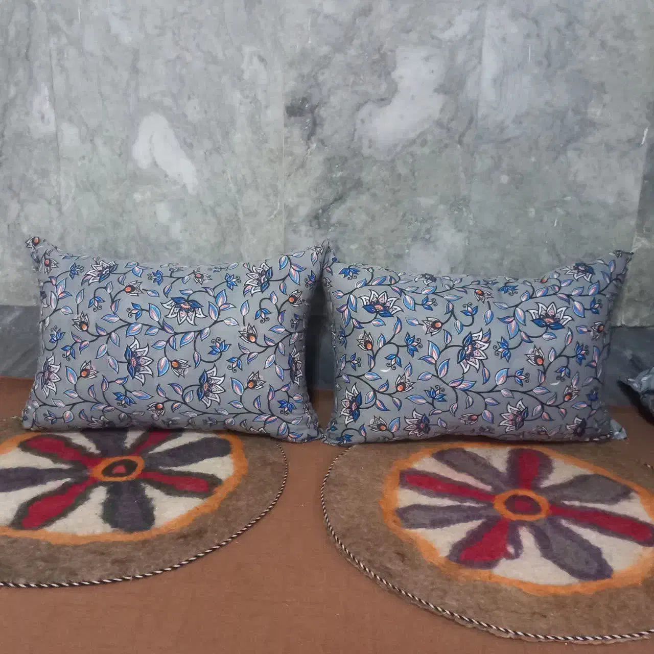 بالش و تشک الیاف خوب قیمت پخش|رختخواب، بالش، پتو|نوبران, |دیوار