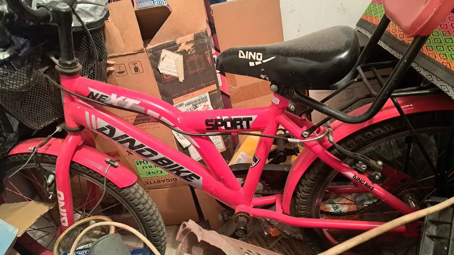 دوچرخه۲۰ رنگش قرمزو مشکی|دوچرخه، اسکیت، اسکوتر|اراک, |دیوار