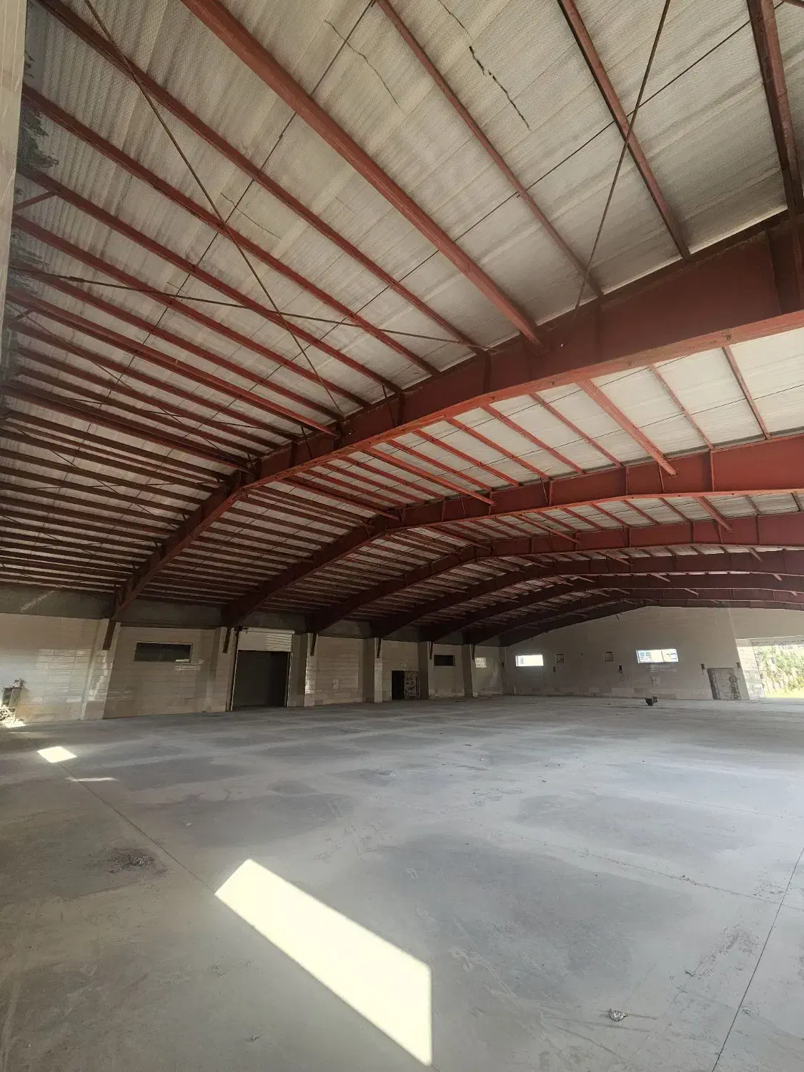 اجاره سوله ۱۵۰۰ م محوطه ۶۰۰۰ م جنب کارخانه شیر|اجارهٔ دفتر صنعتی، کشاورزی، تجاری|سنندج, |دیوار