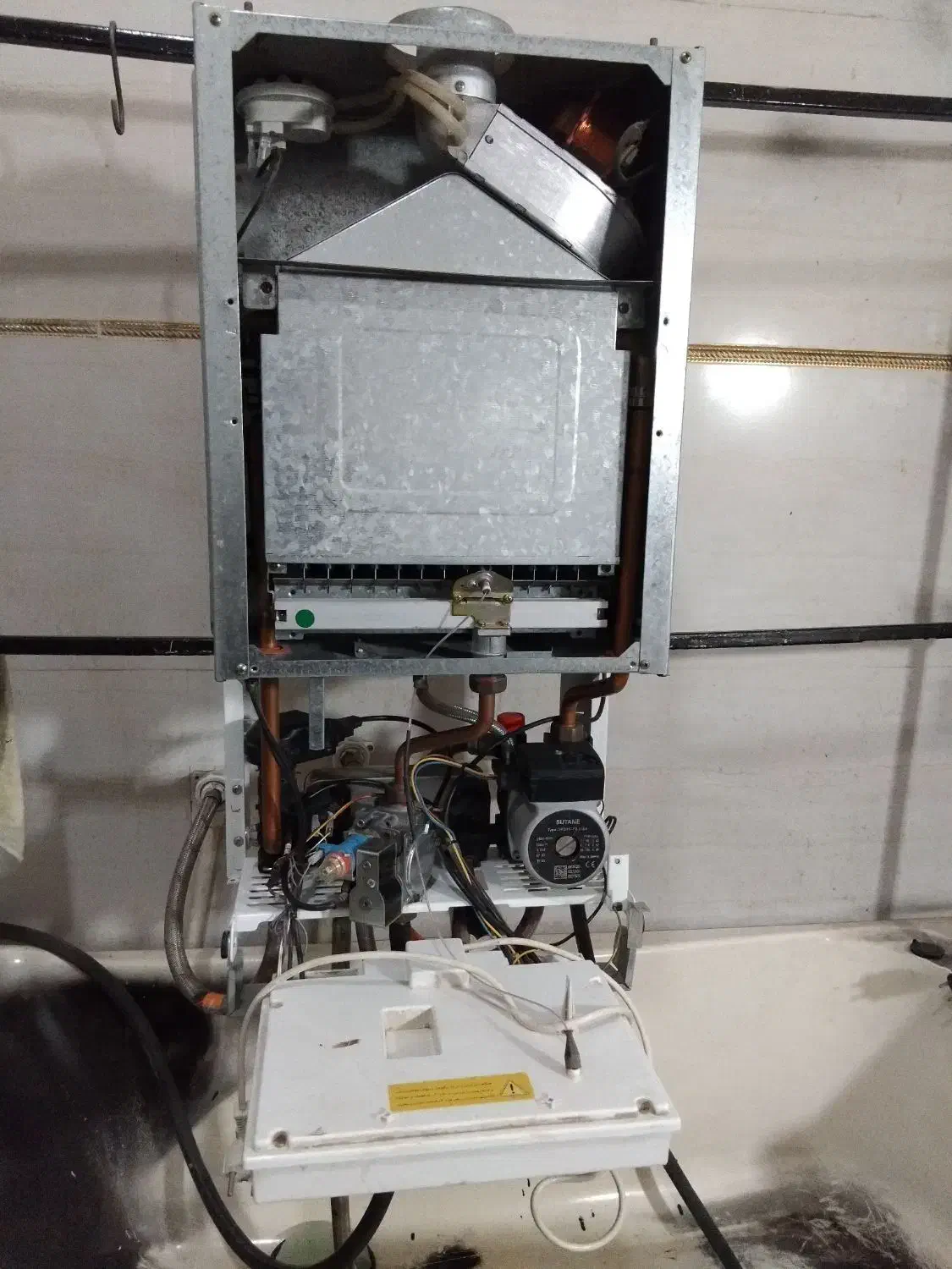 نصب وتعمیر تخصصی کولرگازی وپکیج|خدمات پیشه و مهارت|شهریار, شهرک بهاران (ویره)|دیوار