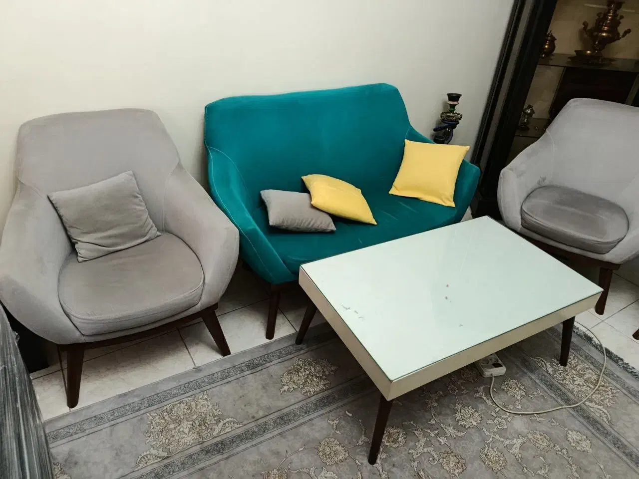 مبل و میز و میز عسلی|مبلمان خانگی و میز عسلی|تهران, مجیدیه|دیوار