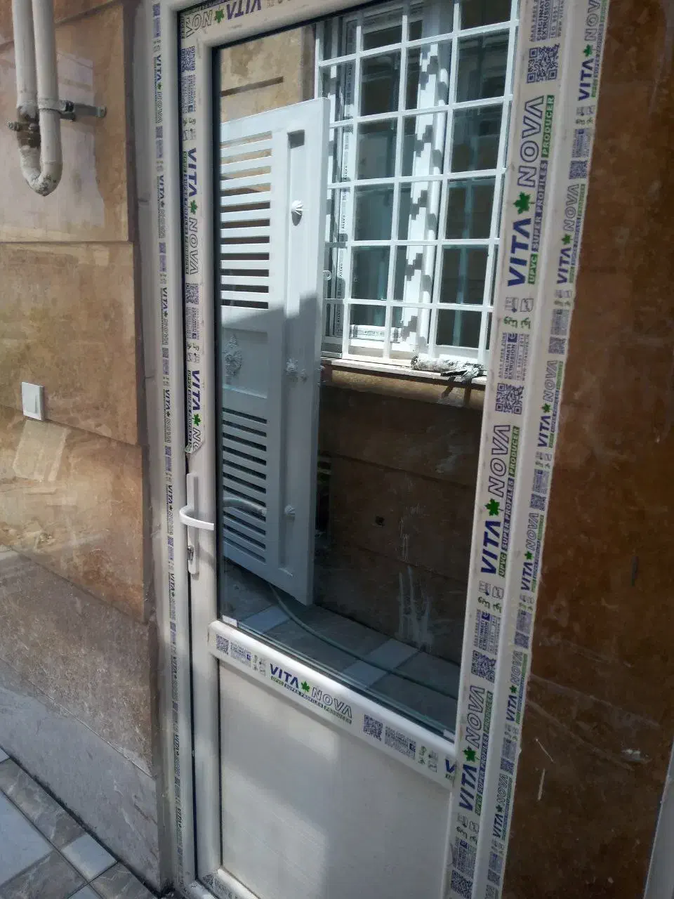 درب و پنجره دوجداره UPVC|خدمات پیشه و مهارت|کرمانشاه, |دیوار