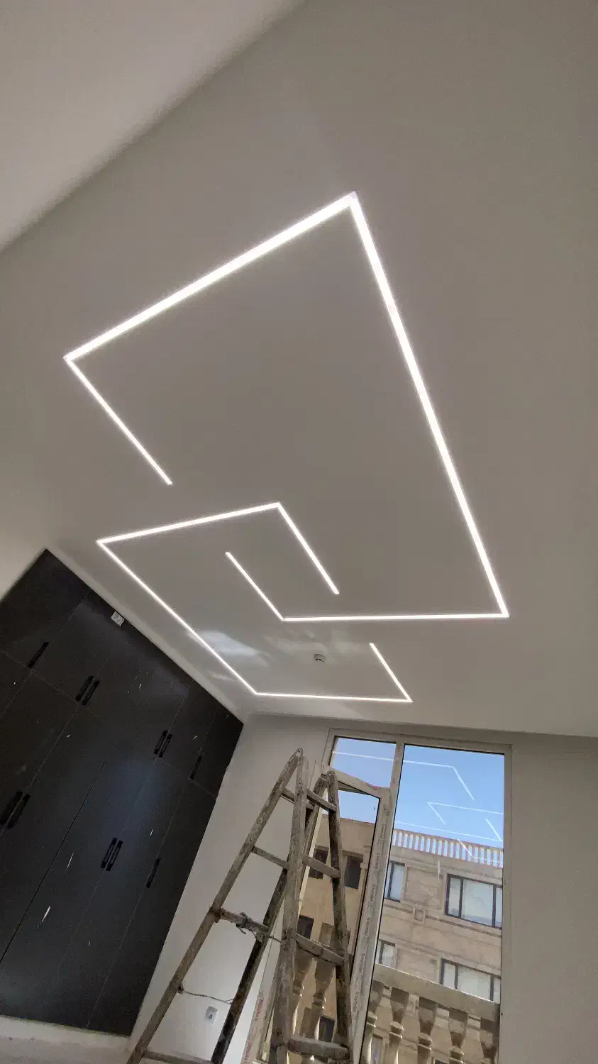 اجرای کناف نقاشی ‌‌برقکشی دامپا تایل|خدمات پیشه و مهارت|شیراز, شهرک برف فروشان|دیوار