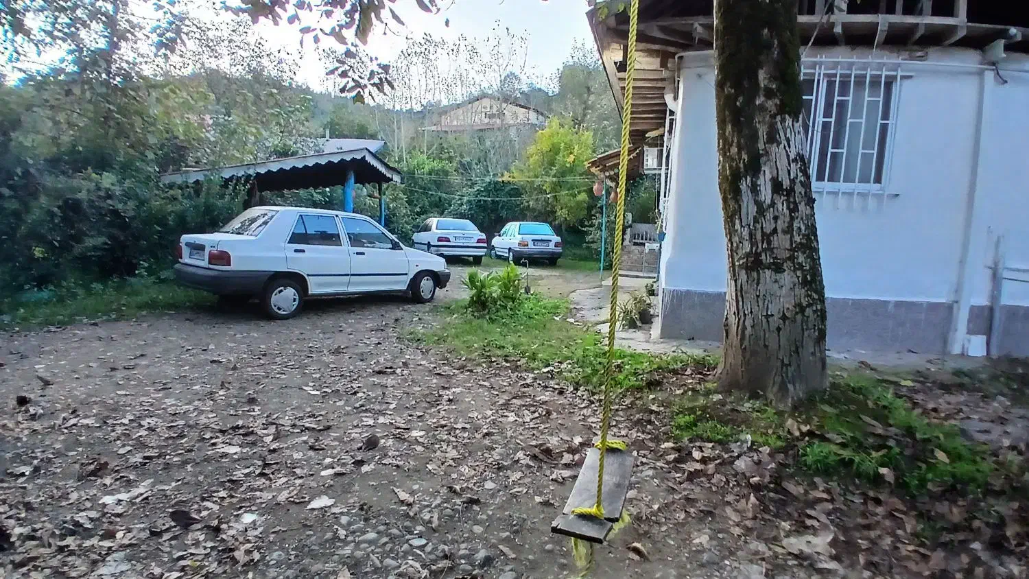 لنگرود کومله اطاقور ویلا مبله جنگلی ویوابدی|اجارهٔ کوتاهمدت ویلا و باغ|لنگرود, |دیوار