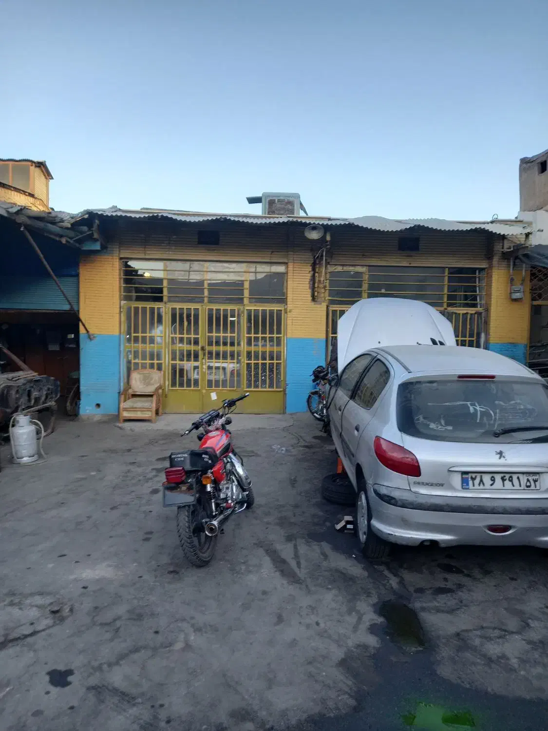 مغازه داخل گاراژ|اجارهٔ مغازه و غرفه|اصفهان, لنبان|دیوار