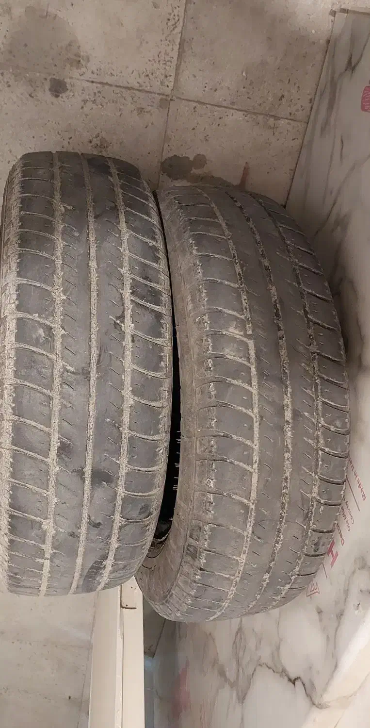 لاستیک پیکان و پیکان وانت|قطعات یدکی و لوازم جانبی|قزوین, |دیوار