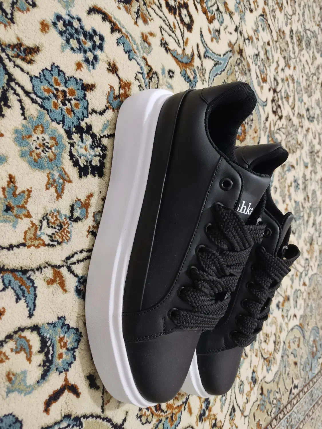 کفش برشکا سایز ۴۱ اصلی|کیف، کفش، کمربند|شیراز, کوشک میدان|دیوار