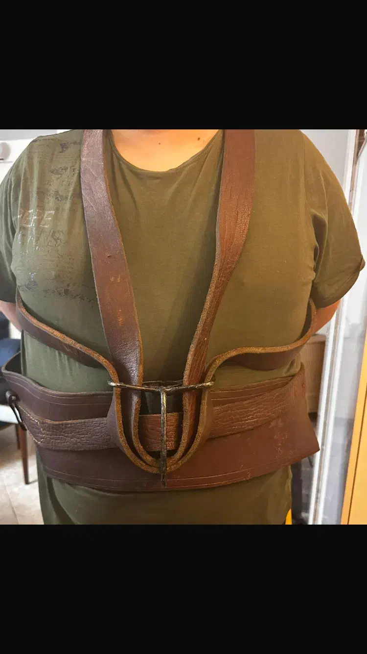 هیکلی چرم اصل|کیف، کفش، کمربند|تهران, آبشار تهران (دریاچه)|دیوار