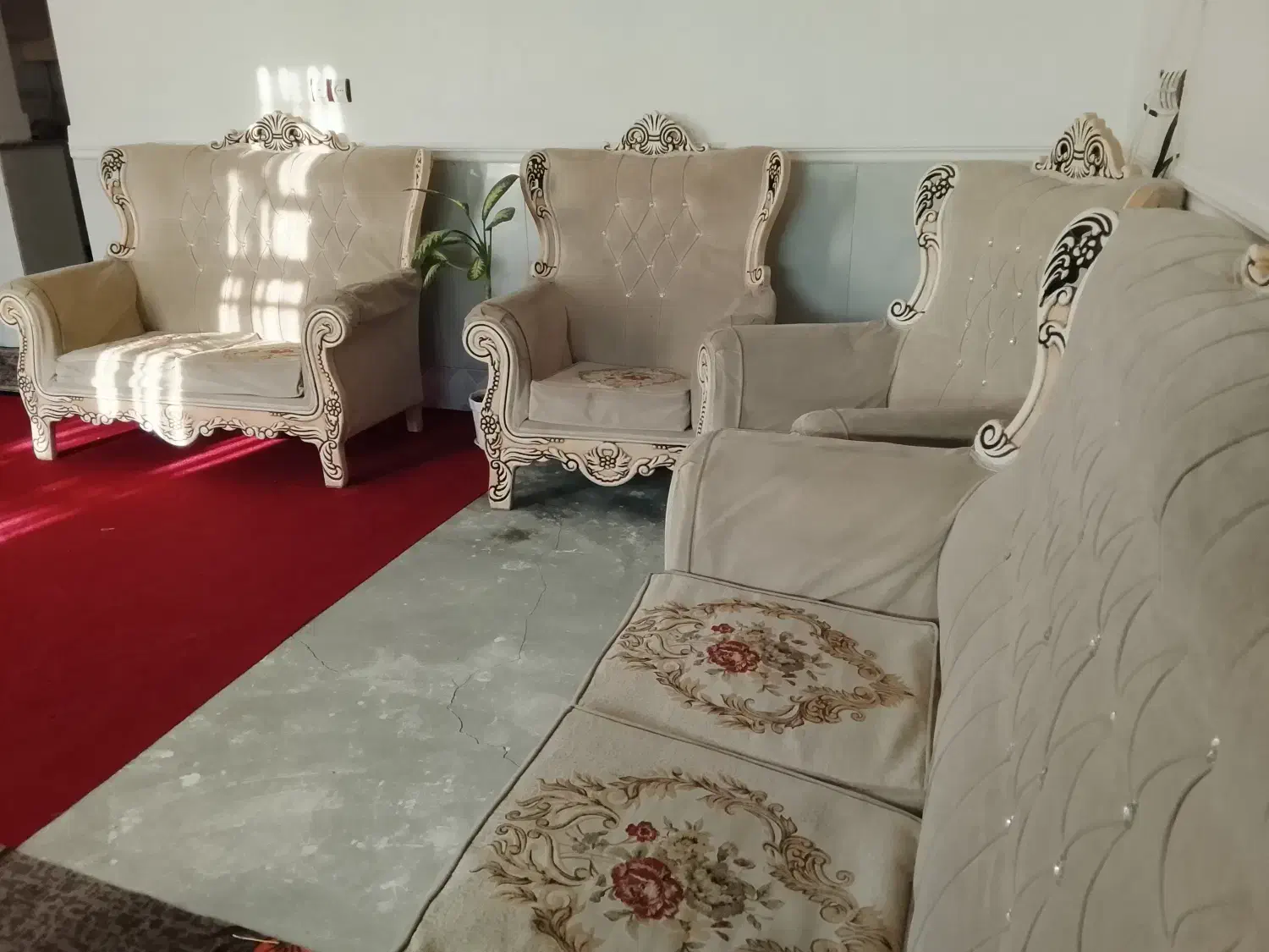 مبل هفت نفره فوری به فروش می‌رسد|مبلمان خانگی و میز عسلی|قوچان, |دیوار