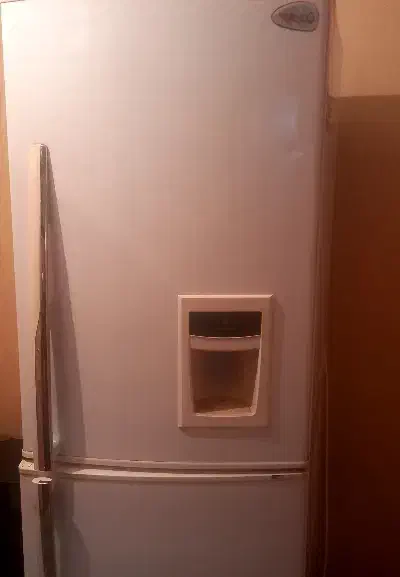 یخچال و فریزر سالم و تمیز برفاب|یخچال و فریزر|شاهین‌شهر, شهرک گلدیس|دیوار