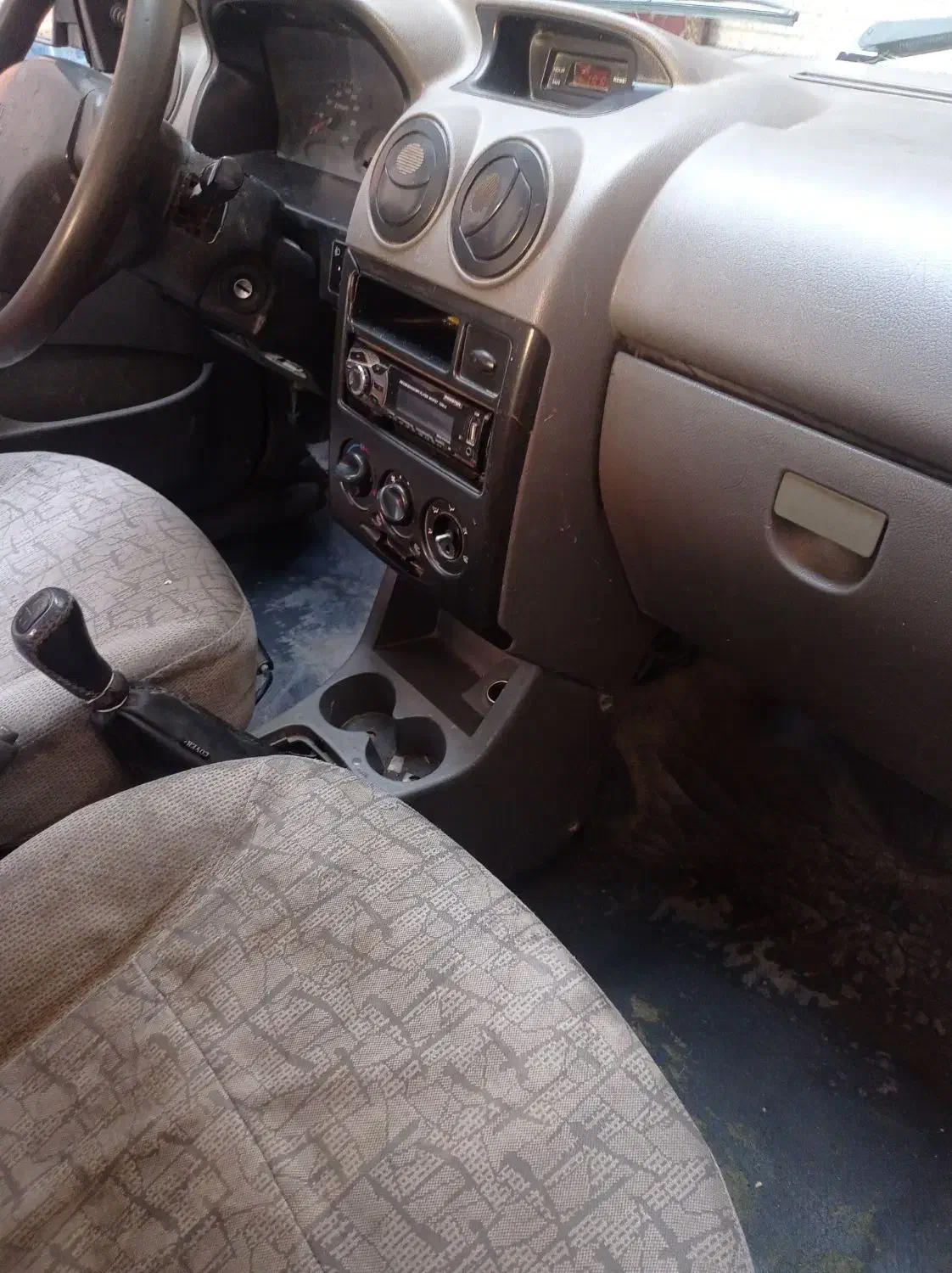 پراید صندوقدار|خودرو سواری و وانت|زاهدان, |دیوار