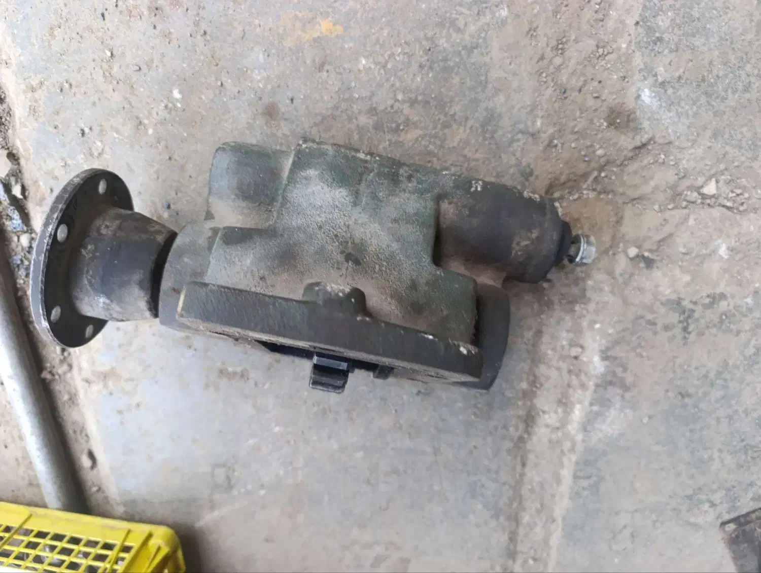 بغل گیربکس کاویان106سالم|قطعات یدکی و لوازم جانبی|خرم‌آباد, |دیوار