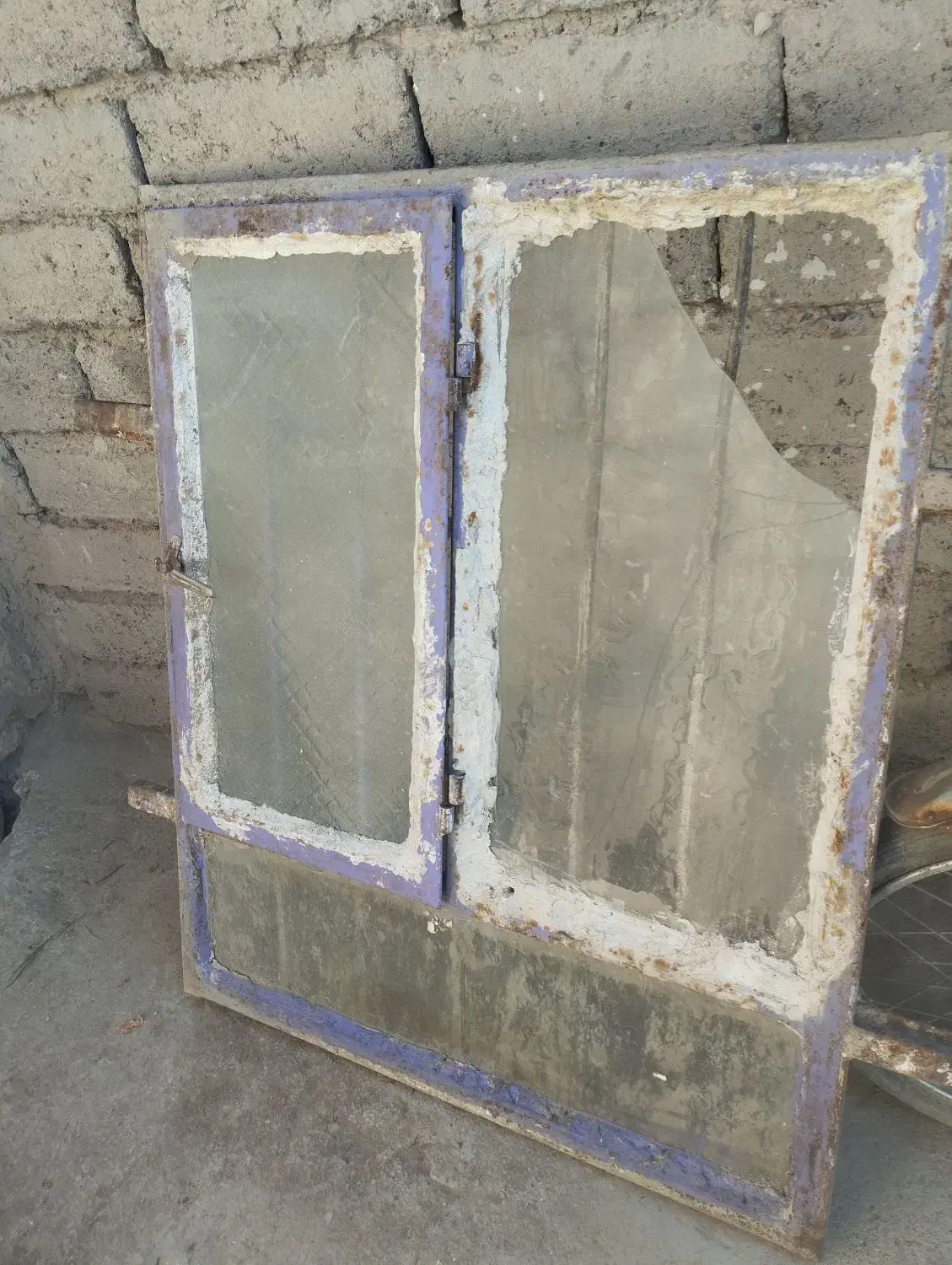 یک عدد پنجره  نو نو|مصالح و تجهیزات ساختمان|زهک, |دیوار