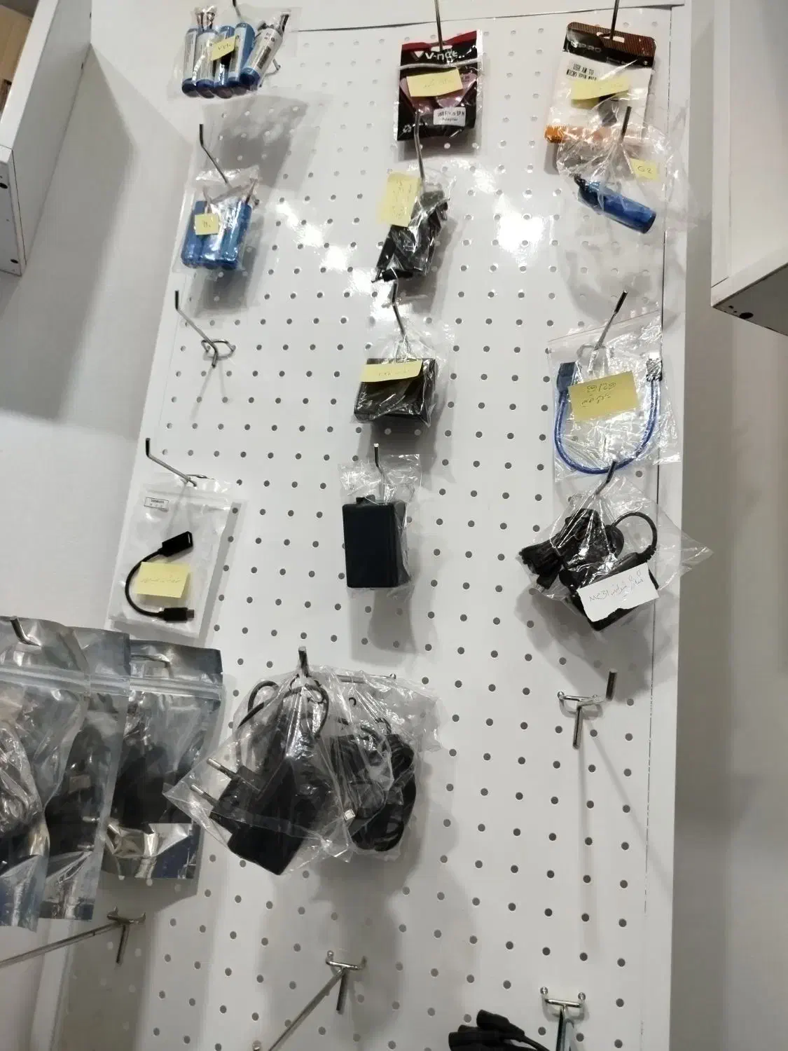 رفع عیب وتعمیر تخصصی کارتخوان پوز pos poz|فروشگاه و مغازه|کرج, برغان|دیوار