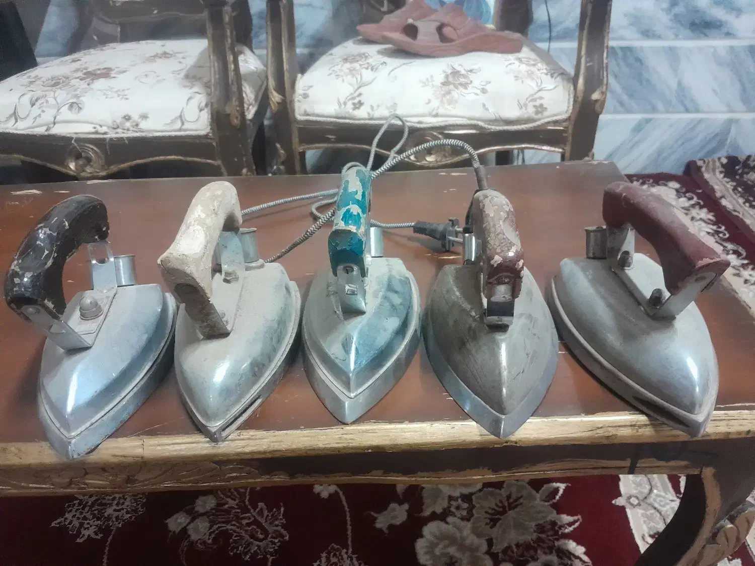 ۵عدداتوقدیمی|اتو و لوازم اتو|گناباد, |دیوار