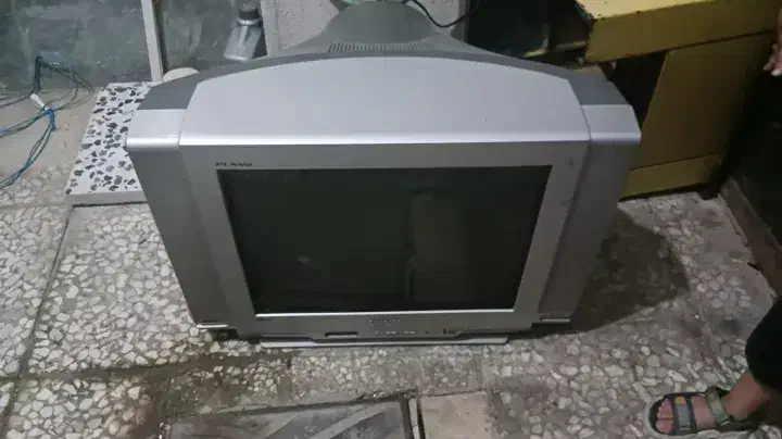 تلویزیون قدیمی|تلویزیون و پروژکتور|اصفهان, بهرام‌آباد|دیوار