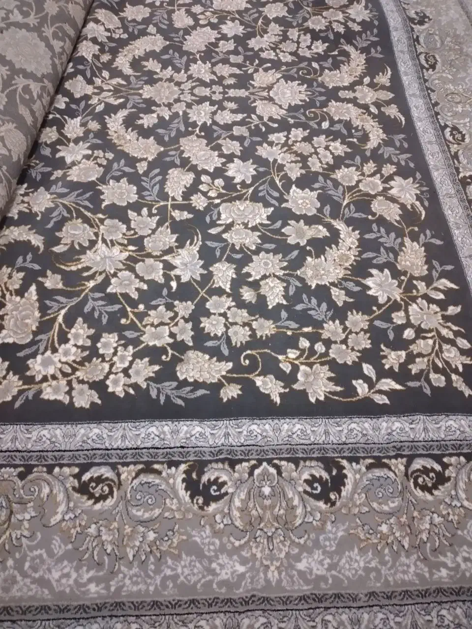 فرش و گلیم|فرش|زابل, |دیوار