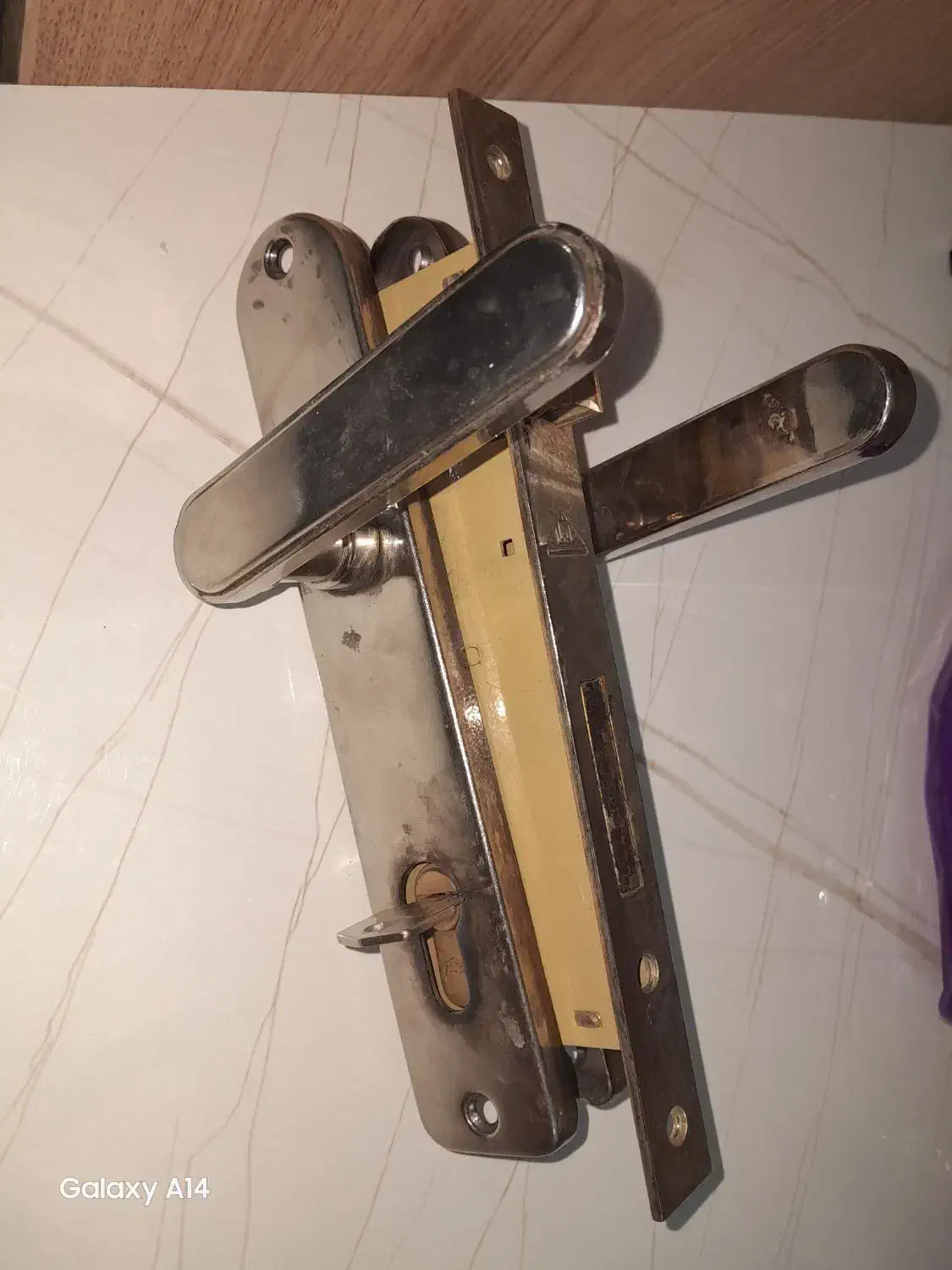 قفل در|ابزارآلات|همدان, |دیوار