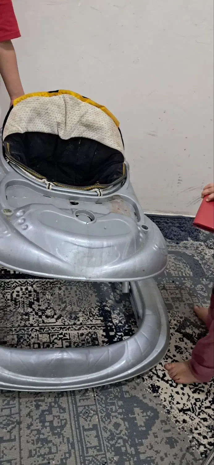 روروئک.کریر . آغوشی همش باهم 400|کالسکه و لوازم جانبی|مشهد, طبرسی شمالی|دیوار